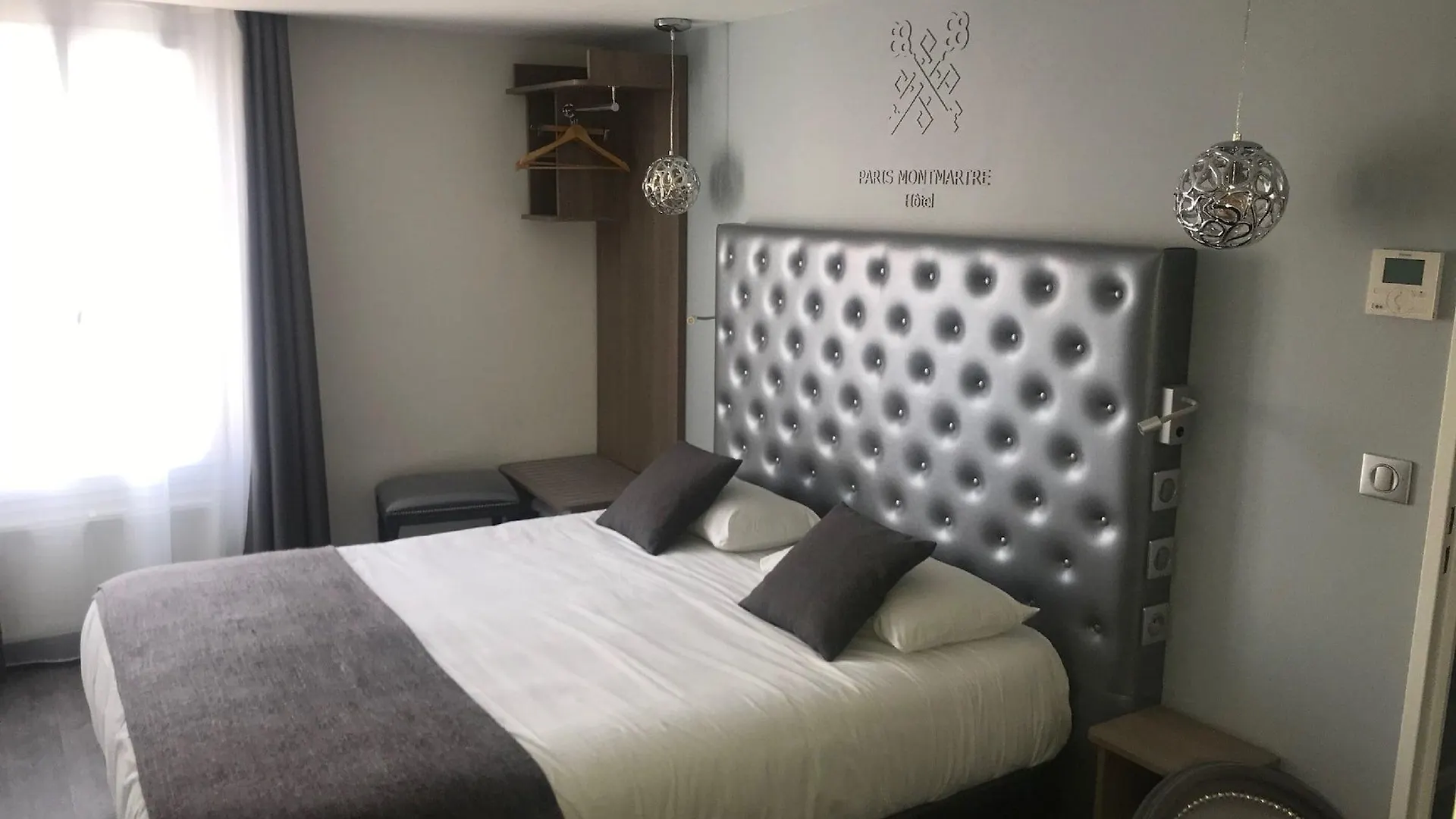 Hotel De Montmartre 3*