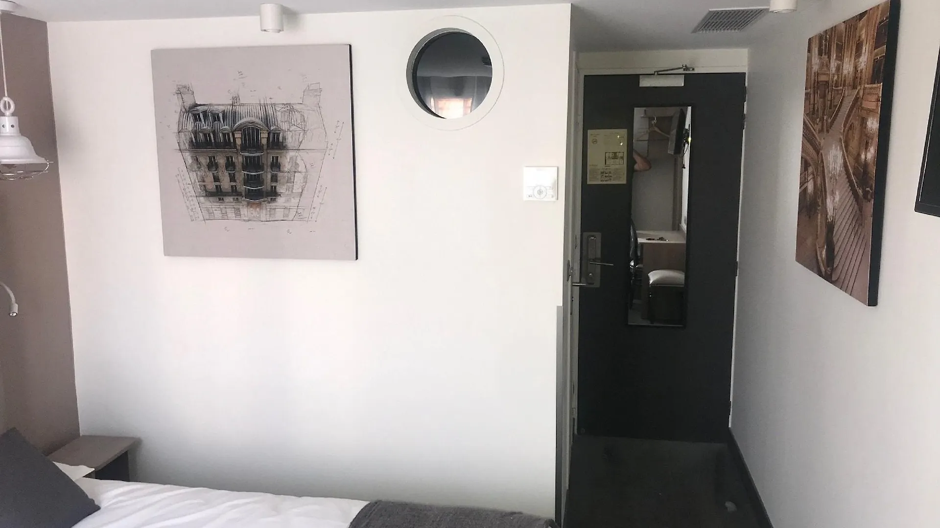 Hotell De Montmartre Paris