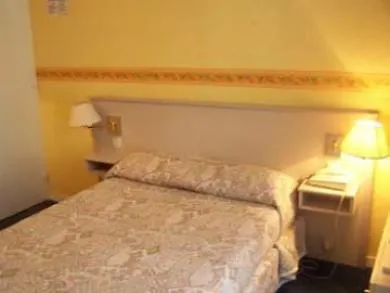De Montmartre Hotell Paris